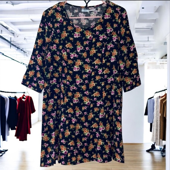 Kimchi Blue Floral Dress - Picture 1 of 4